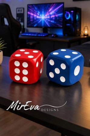 Kırmızı Mavi Dekoratif Zar Seti 2'li 9 cm Modern Ev Dekoru | El Yapımı, Minimalist Dekorasyon Stili