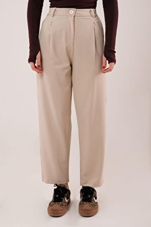 Kapama Cep Detaylı Krem Pantolon