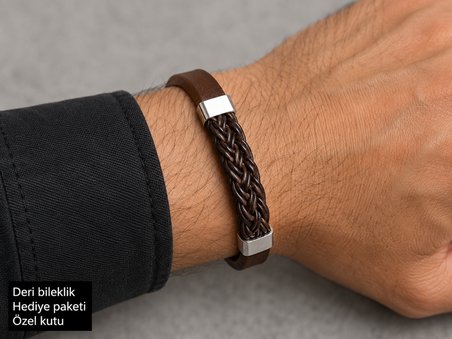 Erkek Kahverengi Deri Bileklik – Örgü Detaylı, Metal Aksesuarlı Şık Erkek Bilekliği