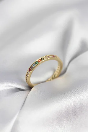 Gold Renk Sıralı Renkli Zirkon Taşlı Kadın Yüzük