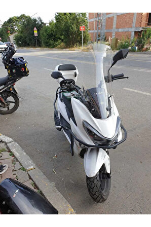 MOTOCAM Küba Newlight PRO Siperlik Ön Cam 2023-2025 Model 58cm şeffaf Renkli 4mm ORİJİNAL BOYLU