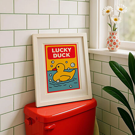 Şanslı Ördek Banyo Posteri: Komik Retro Tuvalet Sanatı ( & )