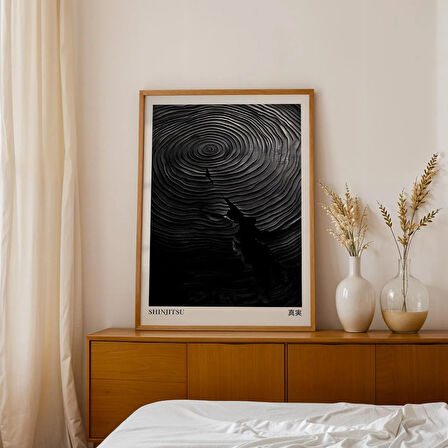 Shinjitsu Japandi Siyah Ahşap Duvar Sanatı, Wabi Sabi Gerçeği Posteri