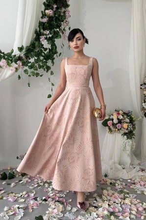 Nils Boutique Abiye Elbise Pembe Midi Kare Yaka Jakarlı Kloş Kadın L Beden Astarlı Yazlık