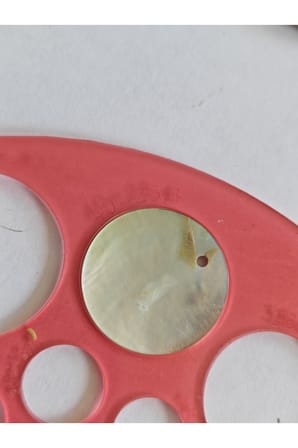 25 mm Yandan Delikli Doğal Düğme 40 Boy 10 adet