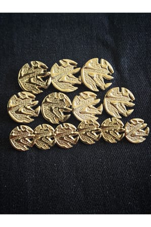 Tüy Model Gold metal düğme 3 Boy 3 Adet Büyük 4 adet orta 6 adet küçük (25mm 40 boy) (23mm 36 boy)(18 mm 28 boy)