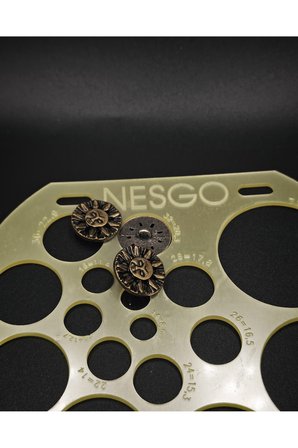 Vintage Tarz Güneş Desenli Metal Düğme -6 adet 20 mm Gold Siyah Kaplama