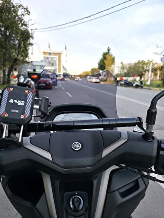 MOTOCAM Yamaha Nmax Siperlik Ön Cam 2025 Model 49cm Füme Renkli 4mm Spor Cam