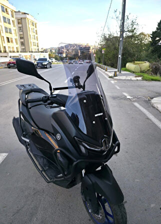 MOTOCAM Yamaha Nmax Siperlik Ön Cam 2025 Model 72cm Füme Renkli 4mm
