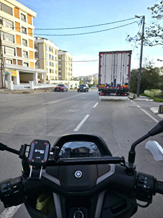 MOTOCAM Yamaha Nmax Siperlik Ön Cam 2025 Model 72cm Şeffaf Renkli 4mm