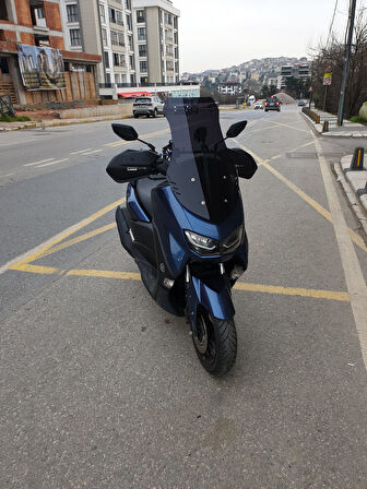 MOTOCAM Yamaha Nmax Siperlik Ön Cam 2021-2025 Model 72cm Siyah Renkli 4mm UZUN CAM