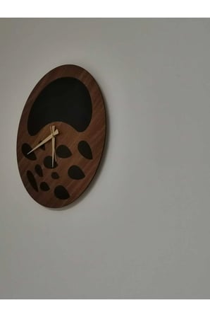 NOVA SERİSİ MODERN DEKORATİF DUVAR SAATİ 50 x 50 cm SİYAH CEVİZ RENK SESSİZ AKAR MEKANİZMA