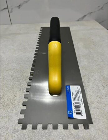 Seramik Fayans Malası Tarağı 40 Cm Kapalı Sap 12x12 Kalın Diş
