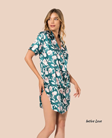 Moongirl Petrol Mavisi Pudra Çiçek Desen Baskılı Gömlek Yaka Kesim Kısa Kollu Yandan Saten Gecelik