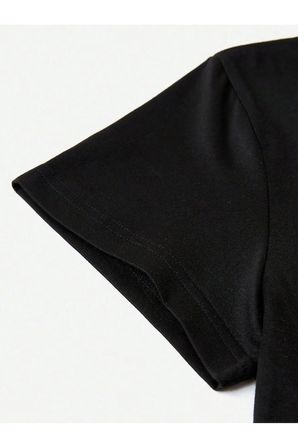 Kadın Crop Baby Tee Çilek Baskılı Dar Kesim %100 Pamuk Y2K Estetik Tişört