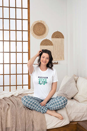 Kadın Düğmesiz Bisiklet Yaka Viskon Yazlık Kısa Kol Cepli Pijama Takımı