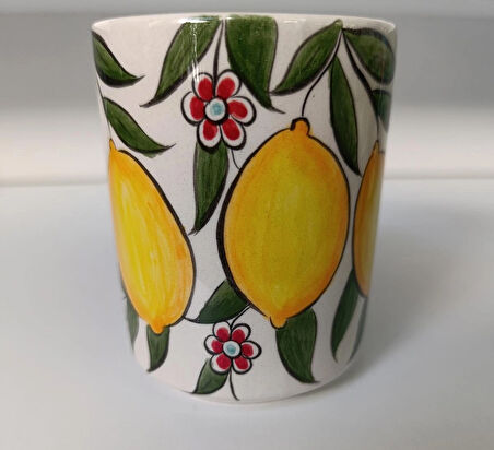 El yapımı limon desenli seramik kupa