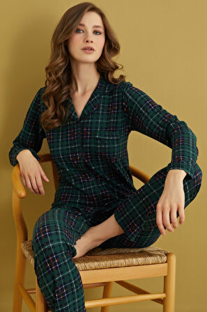 Kadın Gömlek Yaka Önden Düğmeli Saten Biyeli Göğüs Cepli Süet Kışlık Uzun Kol Pijama Takımı