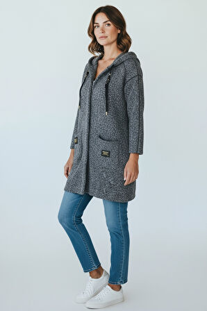 KADIN ÜSTTEN CEPLİ KAPÜŞONLU ÖNÜ FERMUARLI KAŞE HIRKA