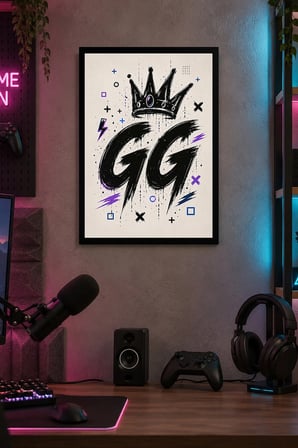 Taçlı GG Tipografisi Desenli Dekoratif MDF Tablo, Çerçeve Görünümlü Ahşap Poster