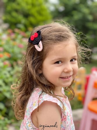 El Örgüsü Minnie Mouse Figürlü Kız Çocuk Çıtçıt Saç Tokası - Pembe 