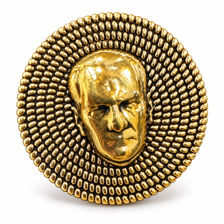 Atatürk Portre Figürlü Yuvarlak Metal Yaka Rozeti – Ceket ve Takım Elbise Aksesuarı
