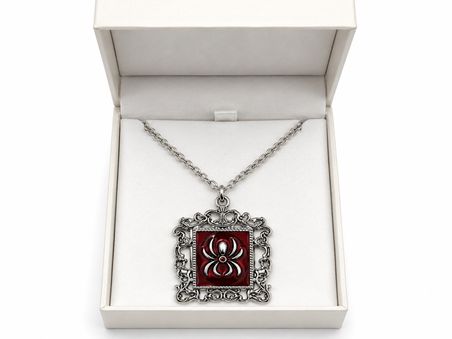Gümüş Renk Örümcek Figürlü Kırmızı Detaylı Gotik Metal Kolye