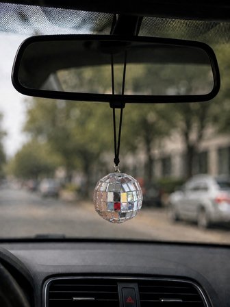 Disco Topu Tasarımlı Araba Dikiz Aynası Süsü – Parlak Aynalı Dekoratif Araç Aksesuarı