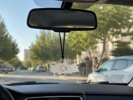 Türkiye Haritası ve Ay Yıldız Figürlü Araba Dikiz Aynası Süsü –Metal Araç Aksesuarı
