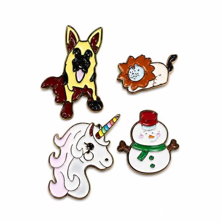 Sevimli Karakterler 4'lü Metal Rozet Seti – Unicorn, Aslan, Kardan Adam ve Köpek