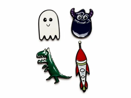 Sevimli Hayalet, Canavar, Dinozor ve Roket 4'lü Metal Rozet Seti