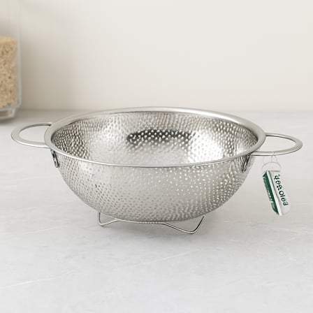19 cm Çelik Tel Ayaklı Metal Kulplu Süzgeç