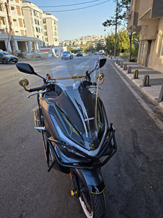 MOTOCAM Honda PCX Siperlik Ön Cam 2025 Model 66cm Şeffaf Renkli 4mm
