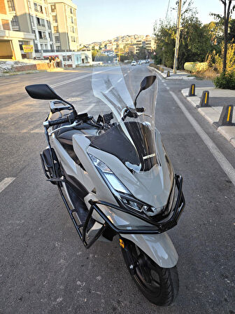 MOTOCAM Honda PCX Siperlik Ön Cam 2021-2024 Model 65cm Şeffaf Renkli 4mm