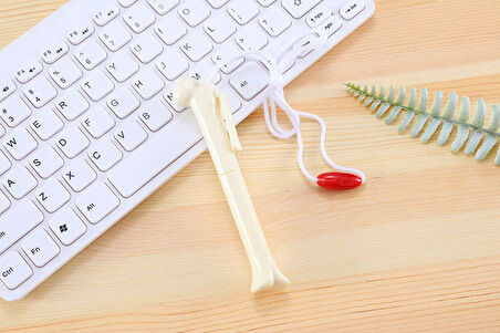 Kemik Tasarımlı Tükenmez Kalem - Boyun Askılı