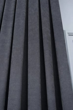 Fon Kumaş Perde Koyu Gri Petek Kanat Yan Perde 1e 3 Dökümlü Sade Şık Tasarım