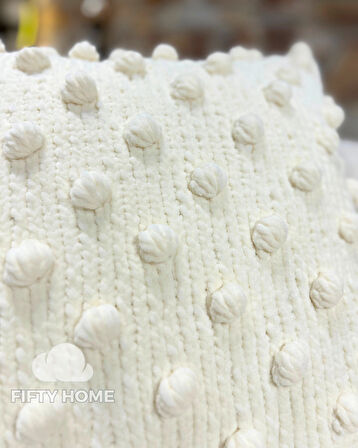 1 adet Puffy Peluş Kırlent kılıfı Krem Rengi 43x43 Cm El Örgüsü Kılıf 