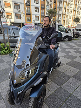 MOTOCAM Piaggio MP3 530 Siperlik Ön Cam 2023-2025 Model 72cm Şeffaf Renkli 4mm UZUN CAM