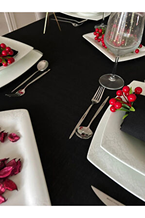 Çeyizlik Piko Sarma Gri Detaylı Dertsiz Masa Örtüsü Simsiz Siyah