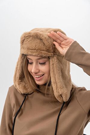 Peluş Kulaklıklı Ponponlu Pilot Şapka