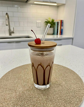 Berina Home Doğal Ahşap Kapaklı Cam Pipetli Bardak – 425 Cc, Büyük Boy, Smoothie, Soğuk Kahve ve Meyve Suyu, Limonata Bardağı