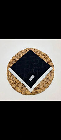 Piramit Floş Monogram eşarp siyah beyaz
