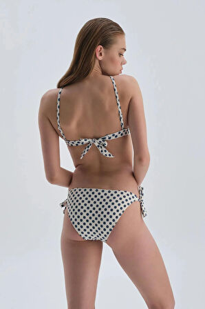 Marin Üçgen Geniş Marin Bikini Üst