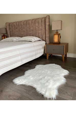 Kuzu Post  Üst Kalite Tüy Dökmez Yıkanabilir Yumuşak Dokulu Peluş Halı