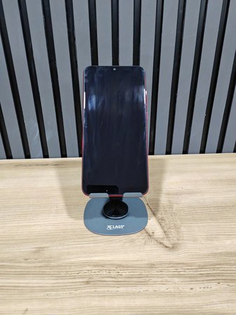 Xiaomi Redmi 8 64 GB 4 GB TEŞHİR ÜRÜNÜ 