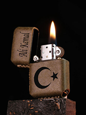 vagave Kişiye Özel Hakiki Deri Kılıflı Haki Renk Zippo Benzinli Çakmak