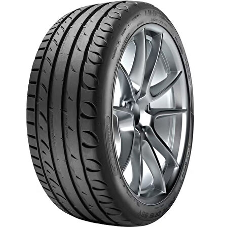 Taurus 235/40R18 95Y XL UHP Ultra High Performance (Yaz) (2023)
