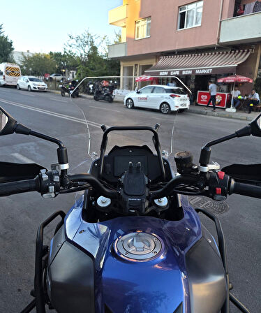 MOTOCAM Qj SRT 550 Siperlik Ön Cam 2022-2025 Model 54cm Şeffaf Renkli 4mm