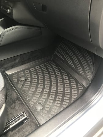 Ford Focus 2018 Sonrası Sağ Ön Klipssiz STATİON WAGON-ALT Bagaj Havuzu&Paspas ve TON KOKU