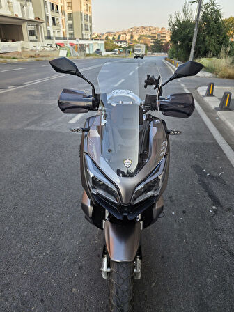 MOTOCAM RKS Reale 125 Siperlik Ön Cam 2023-2025 Model 55cm Şeffaf Renkli 4mm KISA SPOR CAM